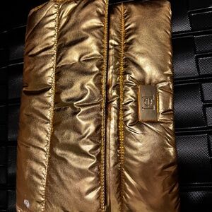 Carolina Herrera clutch